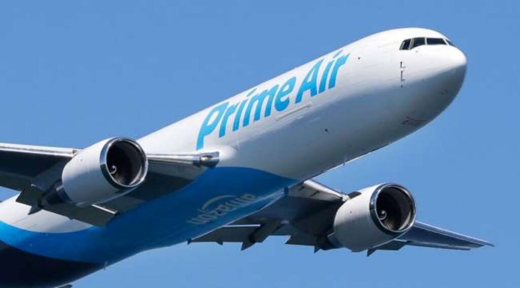 Μαϊάμι: Αεροσκάφος της Amazon βγήκε από τον διάδρομο και τυλίχθηκε στις φλόγες Εμπορευματικό Boeing 767 που εκτελούσε πτήση για την Amazon Air